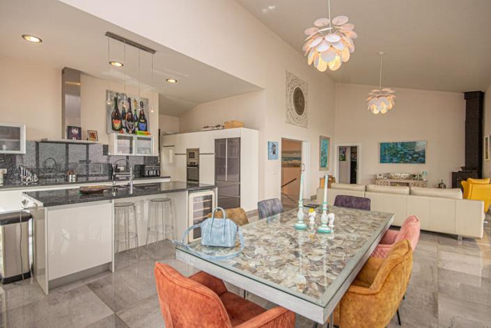 Image No.26-Villa de 4 chambres à vendre à La Mairena