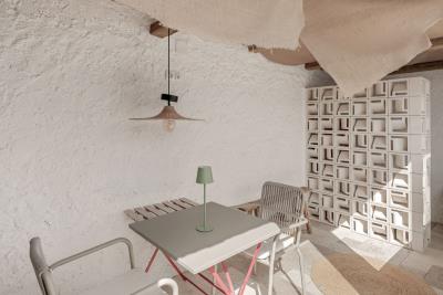 23-79897b85162c6a486c7a4d1eb46924dd