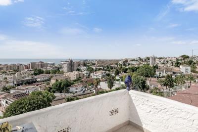 25-45e7a00e8ada30030040e20a35fbccfd