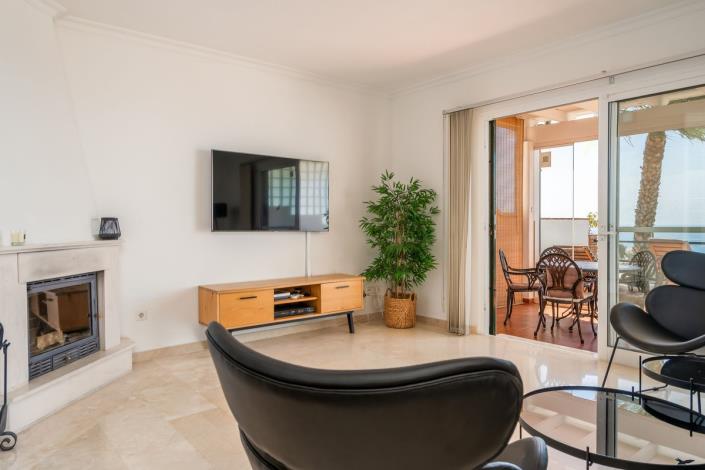 Image No.21-3 Bed Townhouse for sale