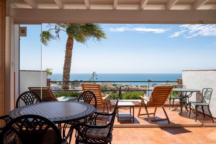 Image No.28-3 Bed Townhouse for sale