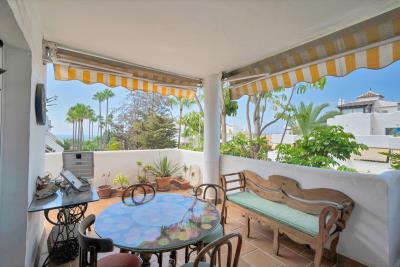 4-c23c0f86247804fa50226aecd8b0b2c8