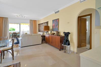 14-d70dc3102c00d7be0e872dfe1c1f86d7