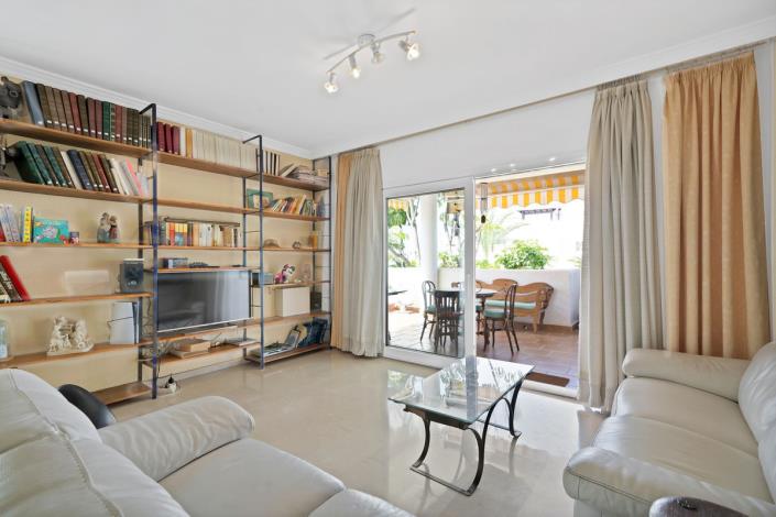 Image No.18-3 Bed Apartment for sale