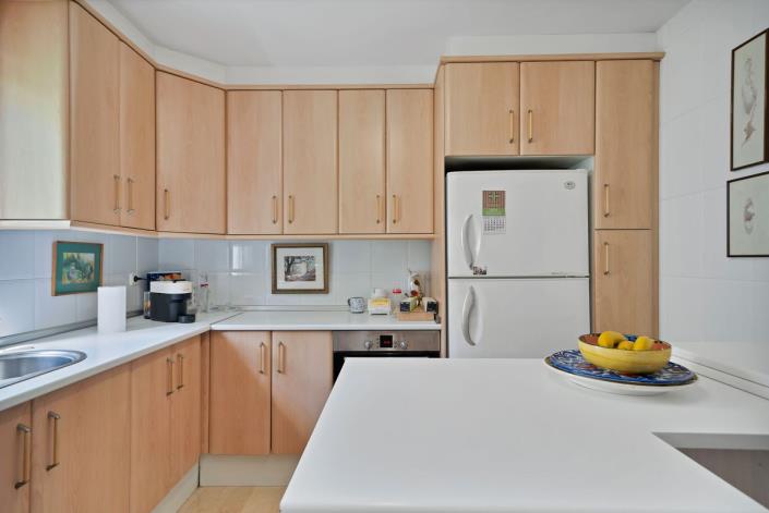 Image No.22-3 Bed Apartment for sale