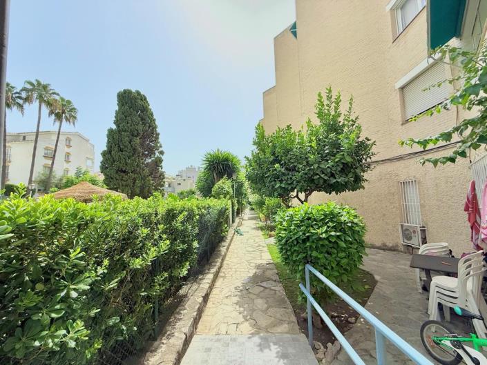 Image No.30-2 Bed Apartment for sale