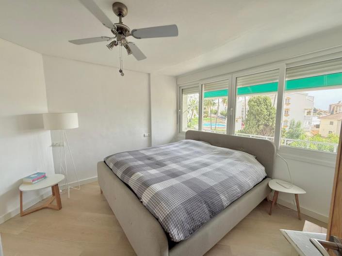 Image No.27-2 Bed Apartment for sale