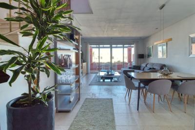 4-c23c0f86247804fa50226aecd8b0b2c8