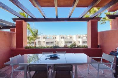 9-467d0cee5b725f3ef65f102a0c2e69c0