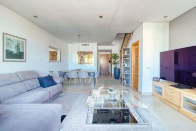 11-20939a0134ad724a8cb2a801094d15a4