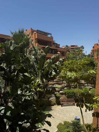 Image No.21-2 Bed Apartment for sale