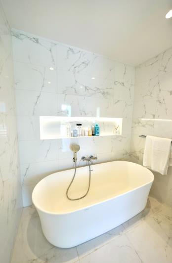 Image No.19-5 Bed Villa / Detached for sale