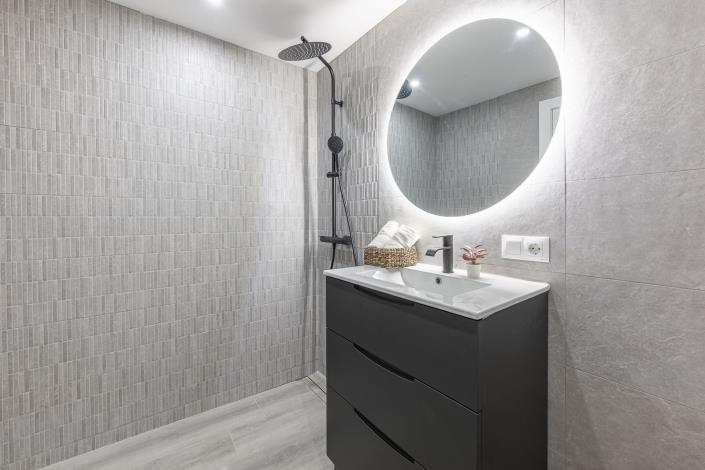 Image No.14-2 Bed Apartment for sale