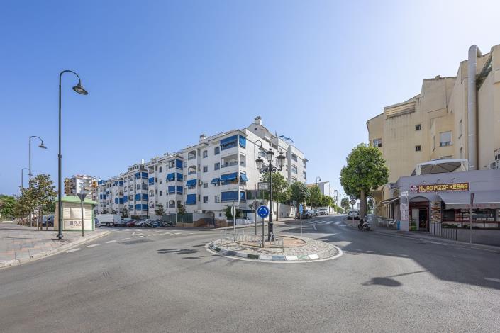 Image No.35-2 Bed Apartment for sale