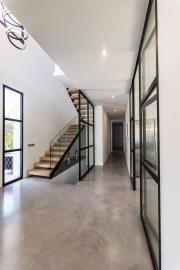 12-9d2414e6554ff283a7dbb3894364f2bd