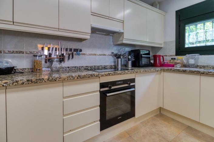 Image No.7-3 Bed Townhouse for sale