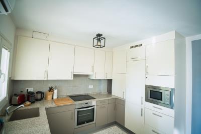 12-9d2414e6554ff283a7dbb3894364f2bd