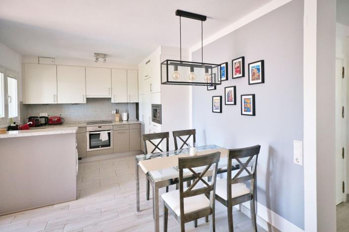 Image No.13-2 Bed Apartment for sale