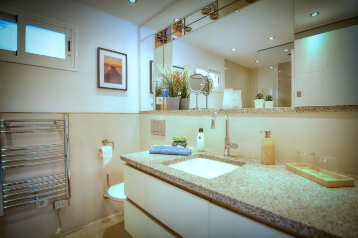 Image No.21-2 Bed Apartment for sale