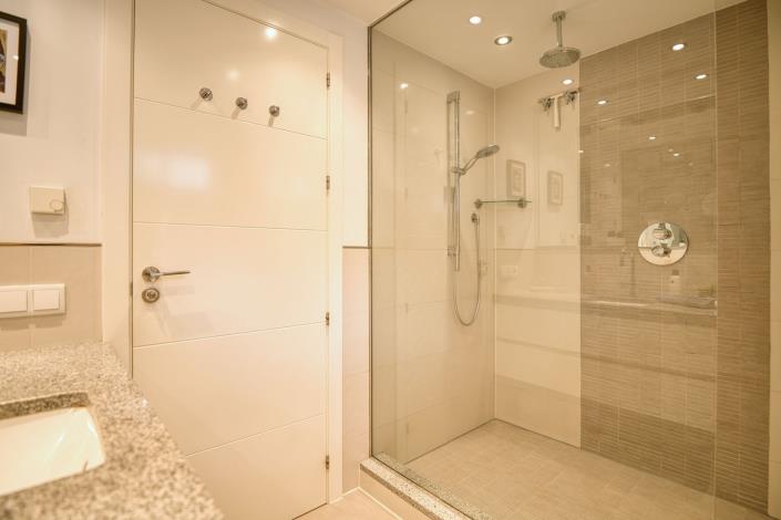 Image No.22-2 Bed Apartment for sale