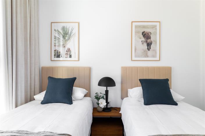 Image No.24-3 Bed Apartment for sale