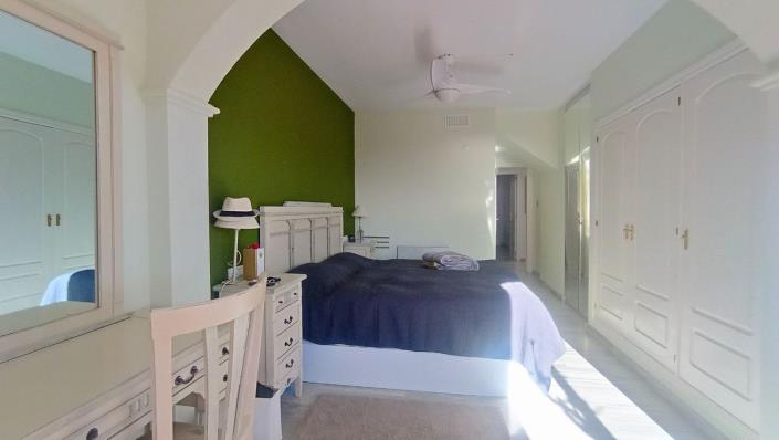 Image No.33-3 Bed Duplex for sale