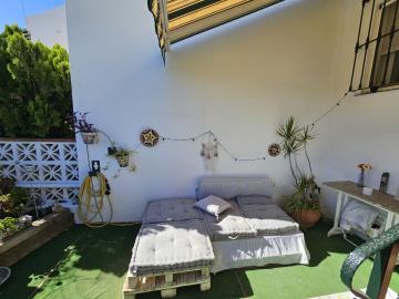 6-fa543ff60f4e104718a0562ed3ccbf30