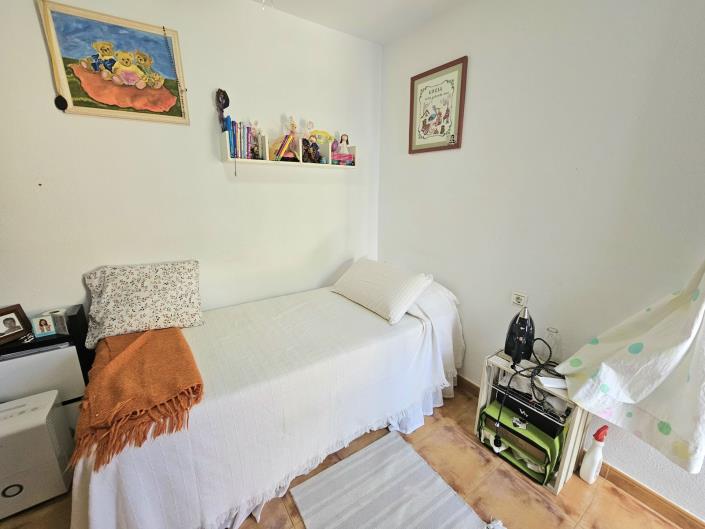 Image No.16-3 Bed Townhouse for sale