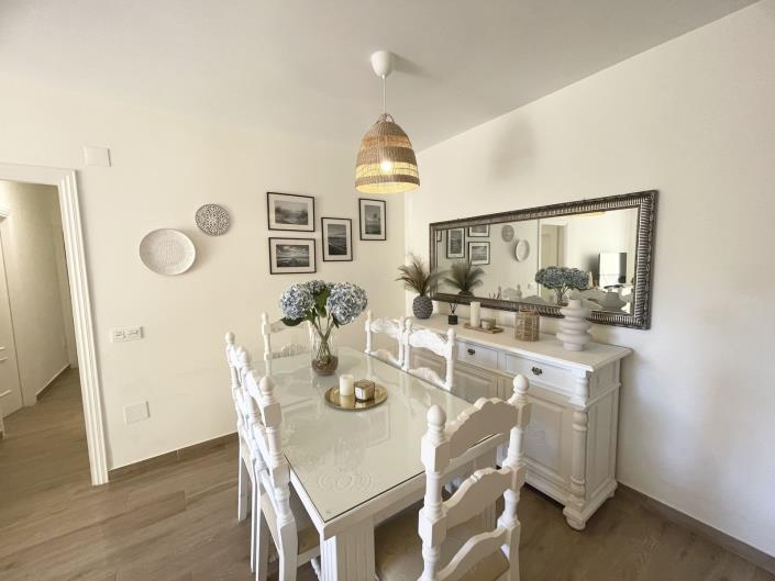 Image No.10-3 Bed Apartment for sale