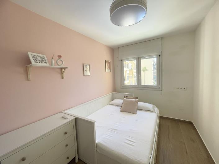 Image No.22-3 Bed Apartment for sale