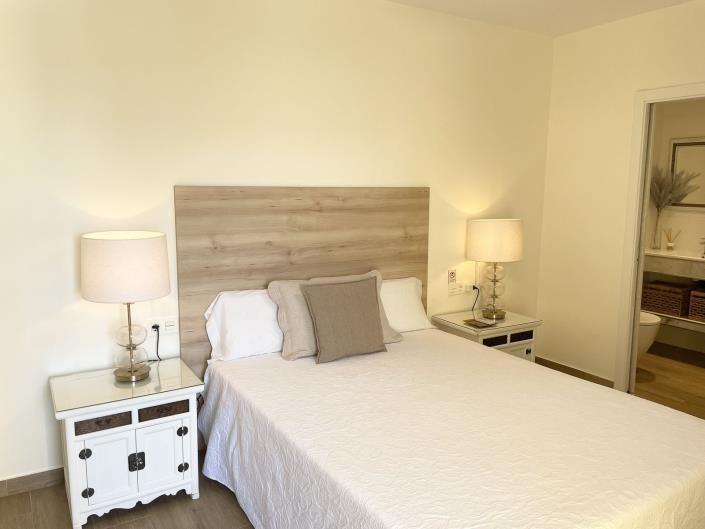 Image No.27-3 Bed Apartment for sale