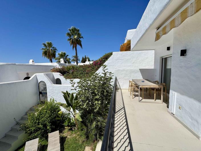 Image No.4-2 Bed Townhouse for sale