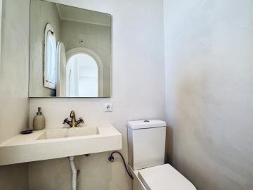 15-11d12f2f454f2f5e9b981fdd8b901d51