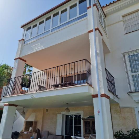 Image No.3-4 Bed Villa / Detached for sale