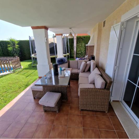 Image No.12-4 Bed Villa / Detached for sale