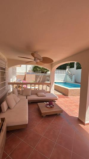 Image No.6-3 Bed Villa / Detached for sale