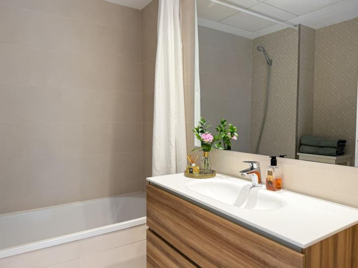 Image No.24-2 Bed Penthouse for sale