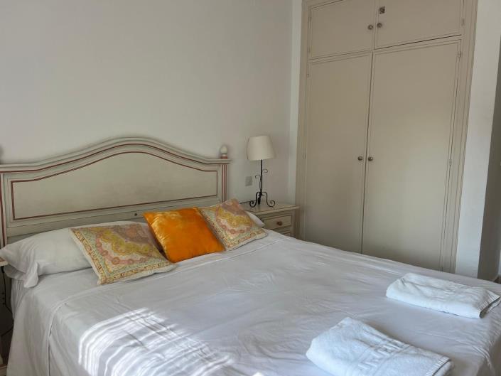 Image No.13-3 Bed Apartment for sale