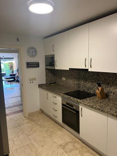 Image No.8-3 Bed Apartment for sale