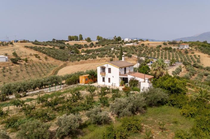 Image No.19-3 Bed Villa for sale