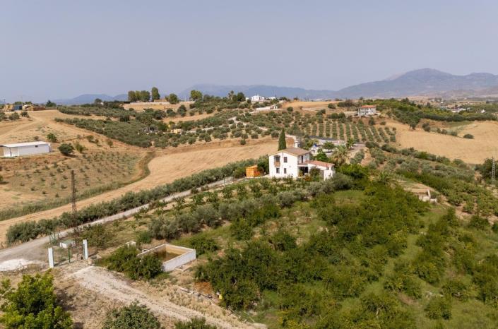 Image No.23-3 Bed Villa for sale