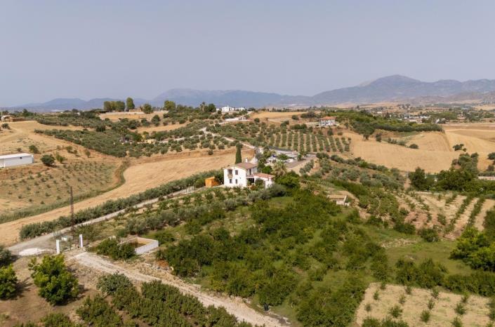 Image No.24-3 Bed Villa for sale