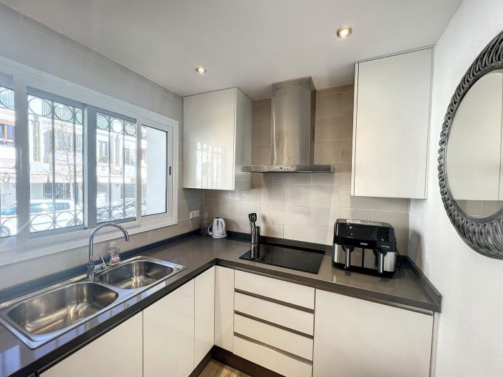 Image No.7-3 Bed Semi-Detached for sale