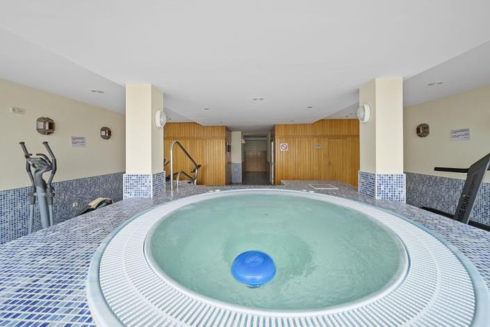 Image No.17-2 Bed Apartment for sale