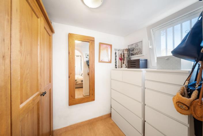 Image No.23-3 Bed Villa / Detached for sale