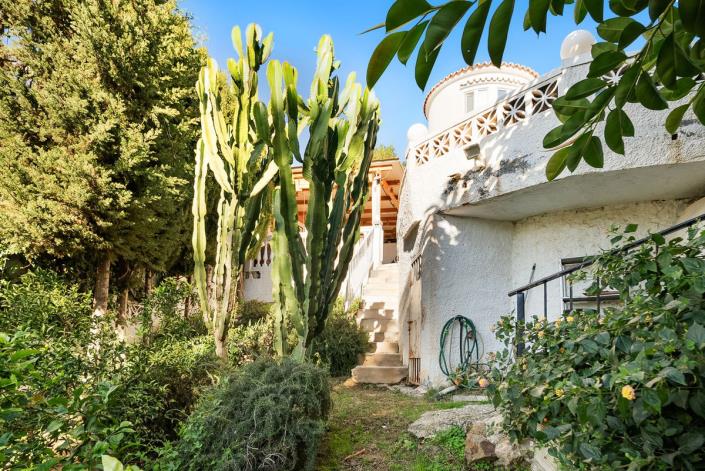 Image No.33-3 Bed Villa / Detached for sale