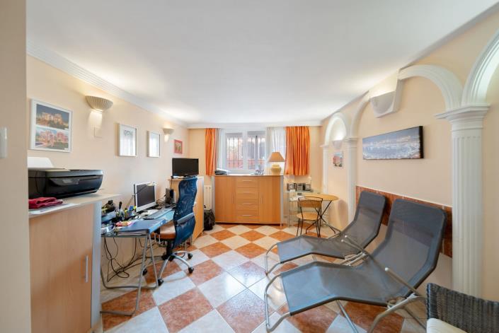 Image No.18-3 Bed Villa / Detached for sale