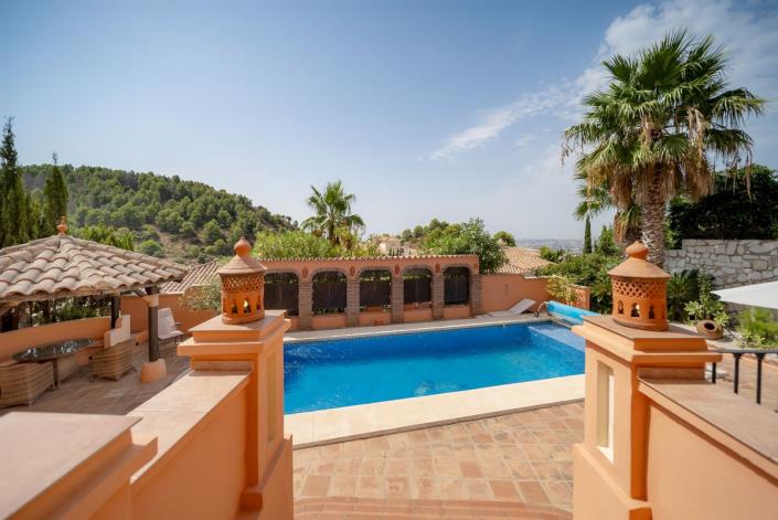 Image No.22-3 Bed Villa / Detached for sale