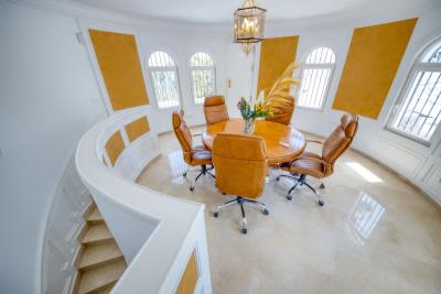 11-20939a0134ad724a8cb2a801094d15a4