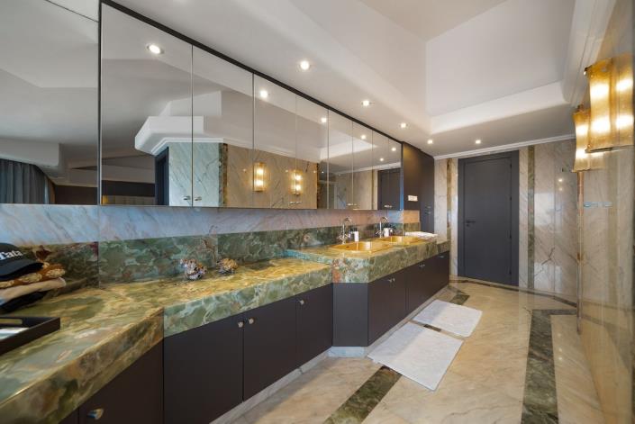 Image No.17-4 Bed Duplex for sale